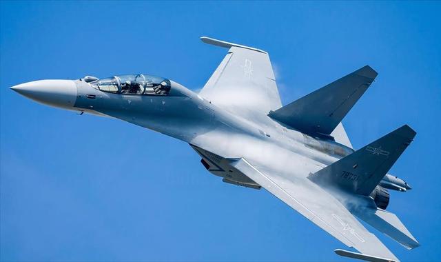 攻不了也守不住？中国空军在西藏上空，被印度空军足足欺负了40年