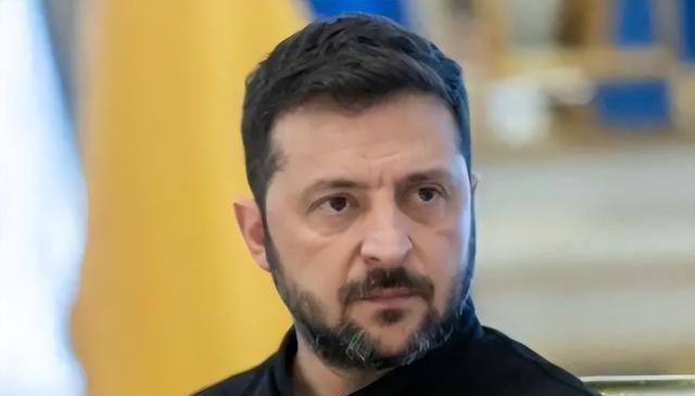 翻脸比翻书快！泽连斯基突然通知中国，准备迎接乌克兰的最新制裁