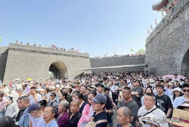 手握王炸!困在有历史没流量里,这次荆州古城全力冲5A志在必得!