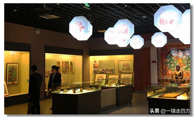 青海省博物馆里的青海非物质文化遗产展