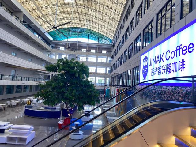 9月出发！海南环岛5天4晚追海之旅，人少景美海鲜肥美，性价比高