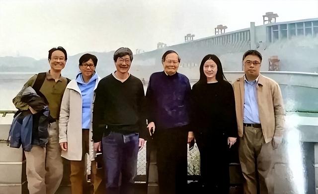 杨振宁儿女现状，他的3个儿女都在干什么？