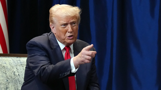 泽连斯基上前线了！