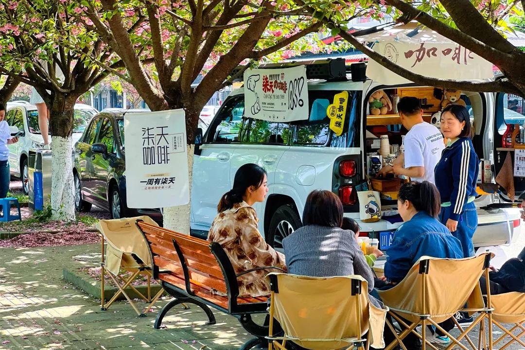 赏花、逛市集、喝咖啡!唐昌樱花季太好逛了插图4 赏花、逛市集、喝咖啡!唐昌樱花季太好逛了插图4