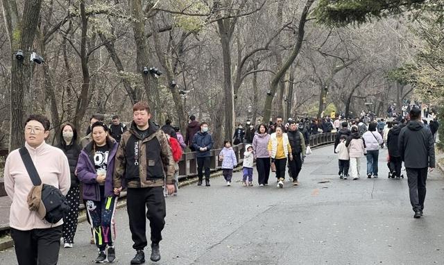 千山免票至本月30日 鞍山人享福利要抓紧