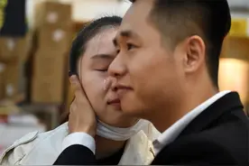 6年前，那个婚前抛弃女友，卖房卖车救妹妹的山西小伙，怎样了？图片