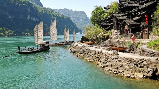 藏不住了，宜昌变身秋日调色盘！这5个绝美景点不去可惜！