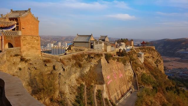陕北这个靠挖煤暴富的百强县，原来也是一处“旅游胜地”？