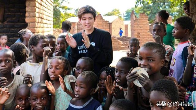 李亚鹏也没想到	，儿童医院陷租金纠纷才两天，前妻王菲"口碑暴跌"