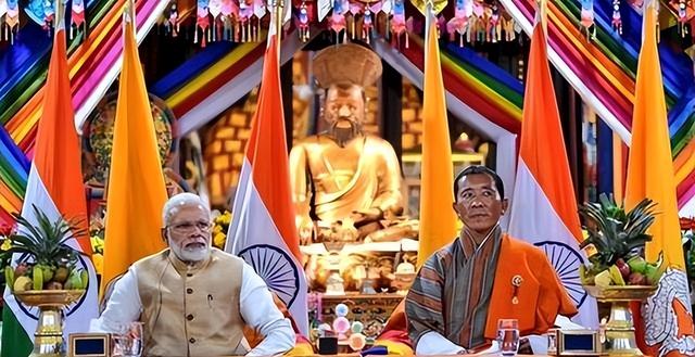 亚洲唯一不和我国建交的国家，首都离我国仅45公里，这是咋回事呢