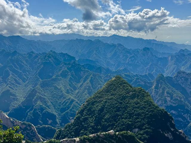 游 华 山