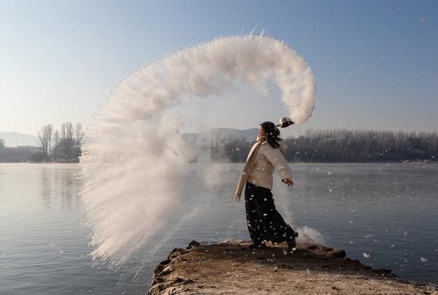 小雾凇岛迎绝美五星雾凇 配套升级打造舒心冬游地