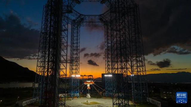 我国月面着陆器试验成功：将载人登月！美国将去月球部署核反应堆