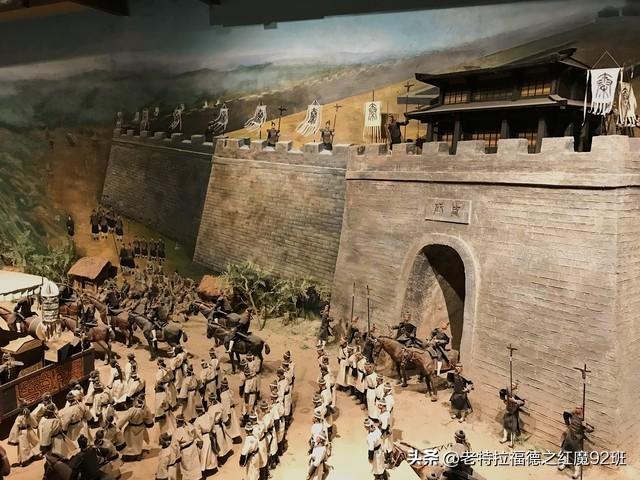 江淮鏖战：从《三国志》解构吴魏百年战争战略博弈与三国格局定数