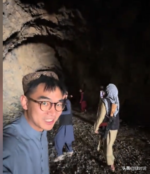 穷连鬼都不怕！探秘菲律宾墓地贫民窟，人和棺材朝夕相处 白骨露天