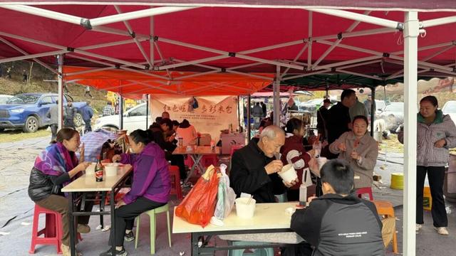 四川旺苍县红叶“高颜值”，撬动旅游“高价值”