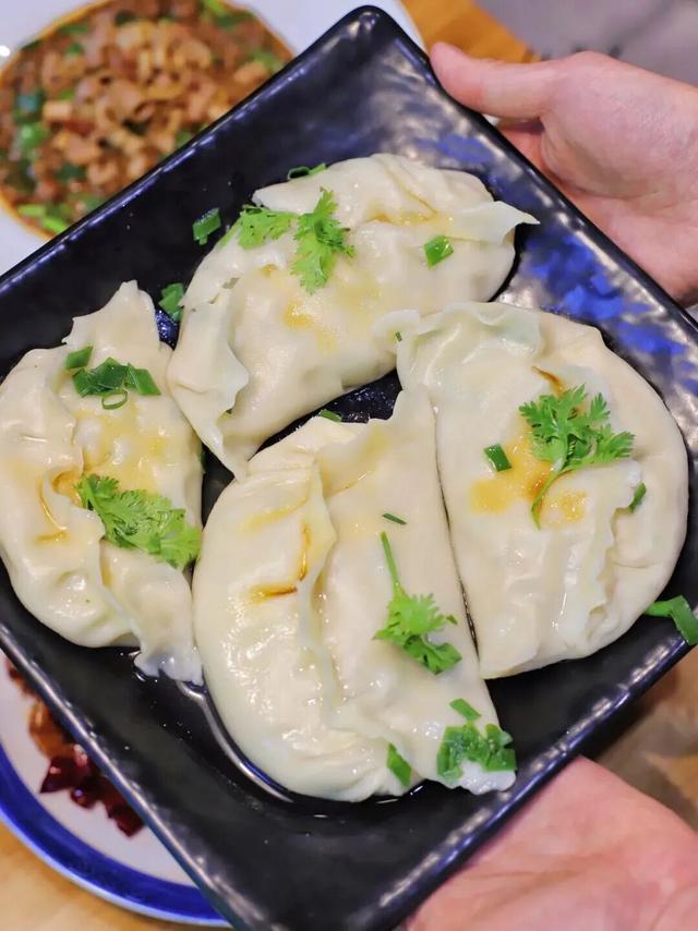 山东这座宝藏小城，坐拥中国四大名楼之一！苏轼、秦始皇都为它打call！