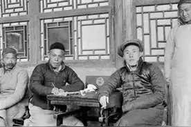 我国为啥一定要消灭地主阶级，地主阶级究竟有什么“原罪”？图片