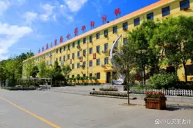 北京市最好的小学排名前十图片