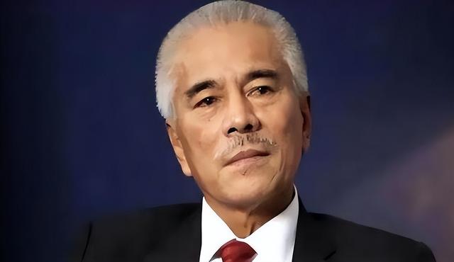 反华总统国家面临亡国，妄想向中国请求援助，最终结果是什么？