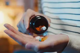 长期吃带“格列汀”三个字的降糖药，切记“3要4不要”，不注意的话，后果很严重！图片