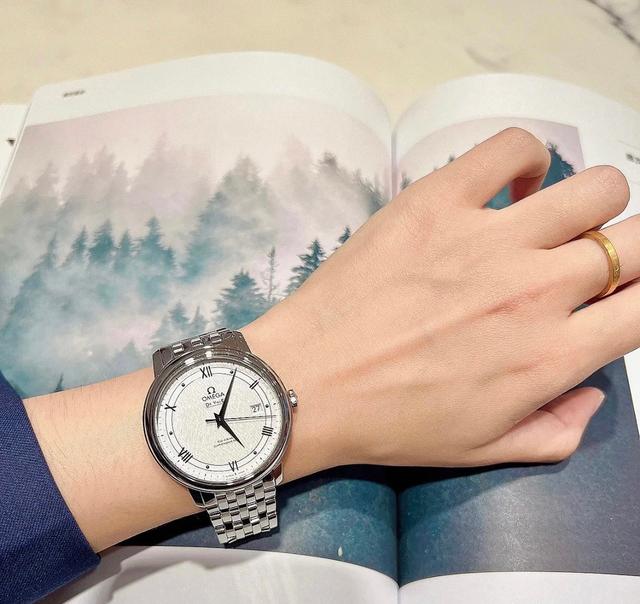 ���ã�������������ۼ�2600Ԫ���ˣ��Ա�ԭװ��࣬�޷�����