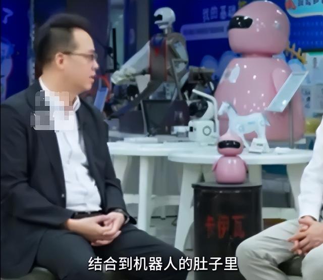 全球首个“机器人妈妈”，不足十万的 "AI 子宫"，将取代女人地位？