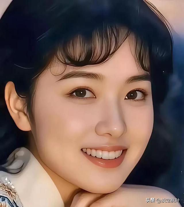 女人最吸引男人的东西，第三是貌美，第二是气质，第一却常被忽略