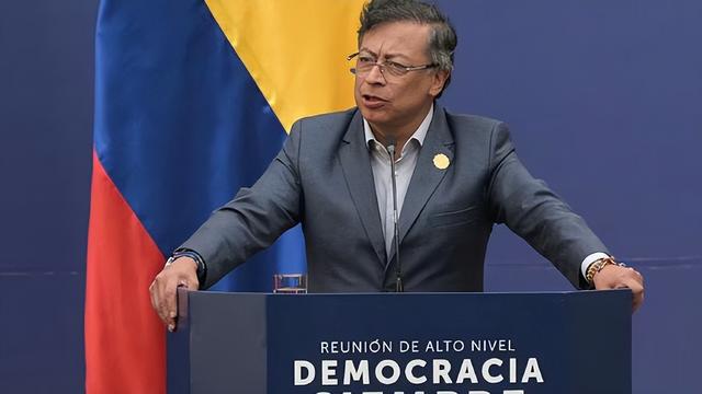 特朗普打响第一枪，美军不宣而战	，没想到第一个站出来的人却是他