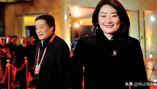 宗馥莉首度回应娃哈哈风波，三句话表明立场，难怪杜建英斗不过她