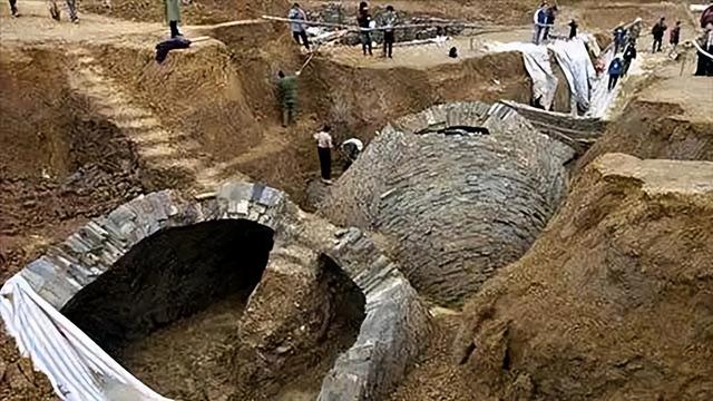 丰县河底藏着一座"地下宫殿"？石马石狮守护的明代官场密码