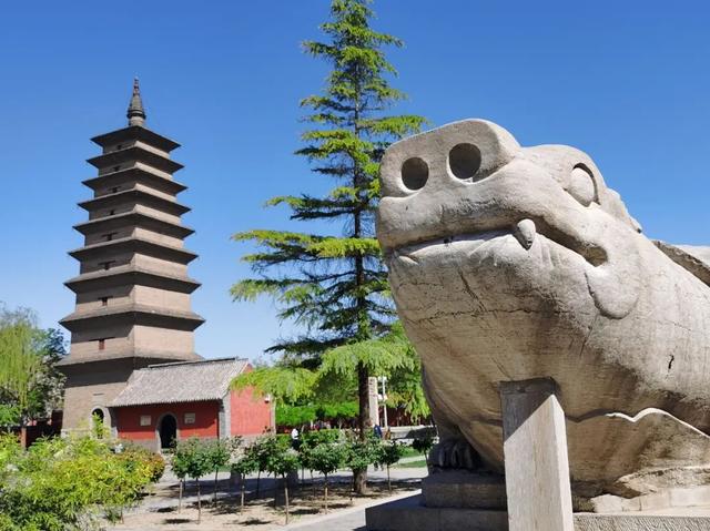 河北石家庄，寻访正定古城的九楼四塔八大寺