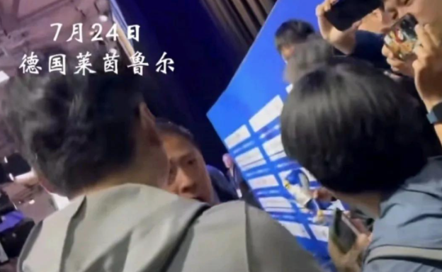 两岸代表团爆发冲突，对方划伤大陆人员，嚣张嘴脸曝光，官方出手