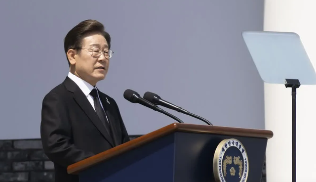 吃完了酒席，李在明启程离京	，临走前终于对华改口，一个时代告终