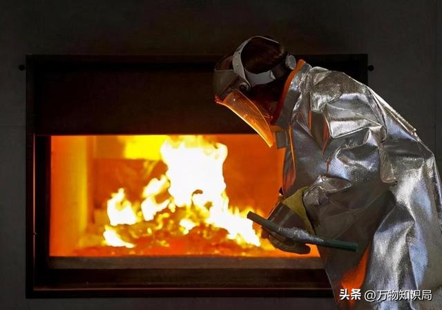 墓碑上的“考、妣、故、先、显”，分别是什么含义？用错会闹笑话