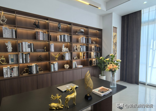 长沙把“烂尾古镇”改为湖南竖店，对标浙江横店，还差点什么？