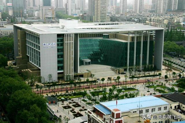 南京博物院与南京市博物馆，是一个单位吗？