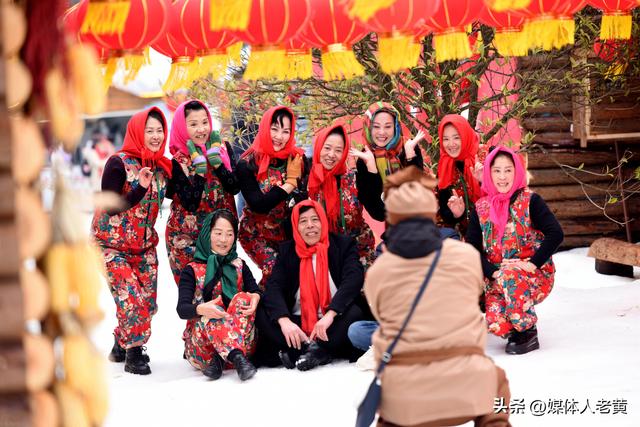 贵州六盘水：“南国雪乡”吸引各地游客打卡感受冬日浪漫与激情