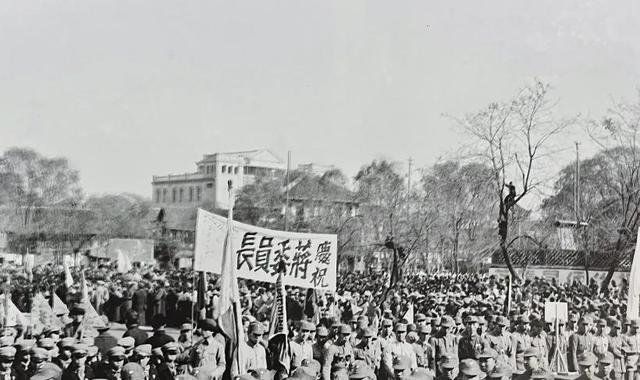 他是国军总司令	，毛主席唯独不接受他投降，老蒋：我也想杀了他