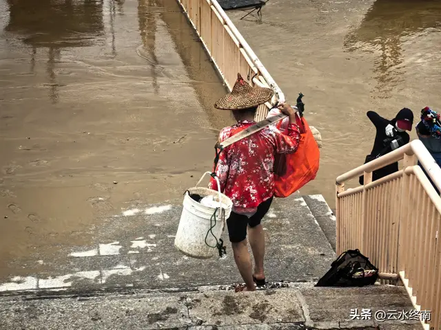 真的！一个渔村的习俗，竟然兴起了一个行业，影响一座城市的旅游