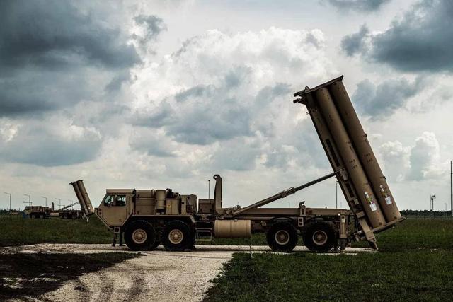 伊朗75枚导弹突破防线！以色列承认损失惨重，最致命弱点暴露无遗