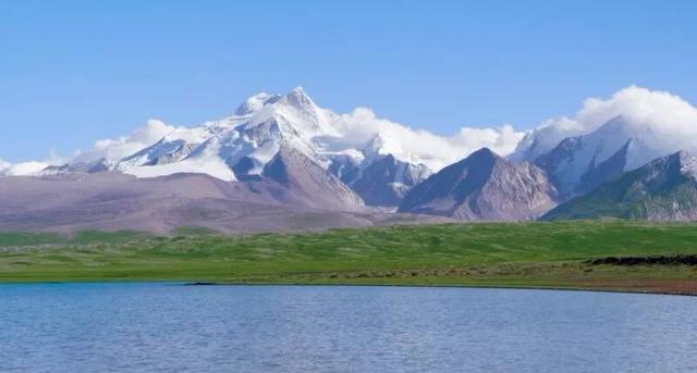 探访聂拉木：森林、湖泊与异国风情一步到位。