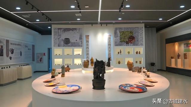 建水紫陶博物馆获评国家AAA级旅游景区