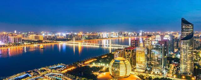 浙江省“第一大城市”，GDP破万亿，被认为是广州的最强竞争对手