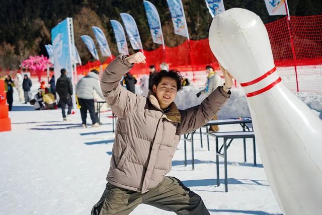 秒变冬日游乐场！燃情毕棚沟，今天“wow”不停~