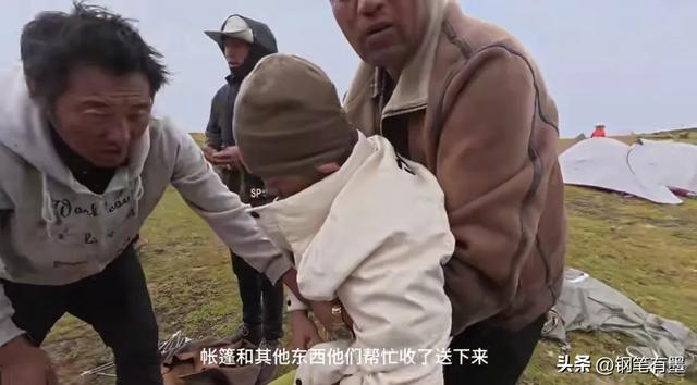 高反仍上山,小伙血氧30昏迷,队友及时发现,紧急送医捡回一条命