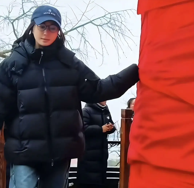 事出反常必有妖！大孤山风波愈演愈烈，超50位明星扎堆前往