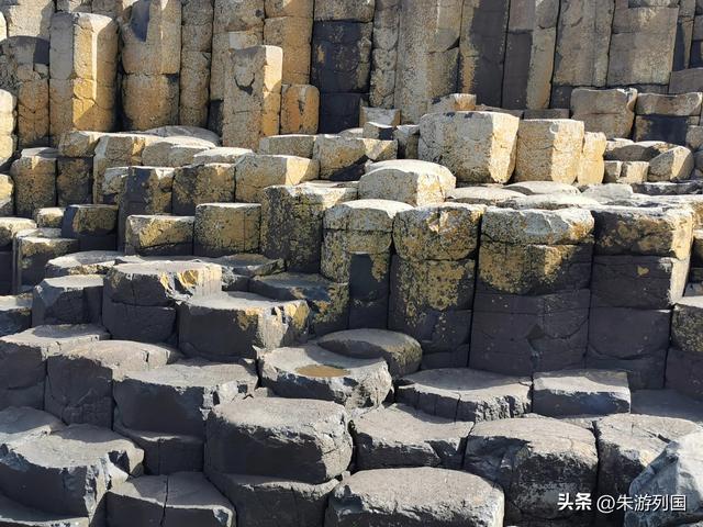 北爱尔兰山海行，巨人堤的壮阔与树隧的温柔