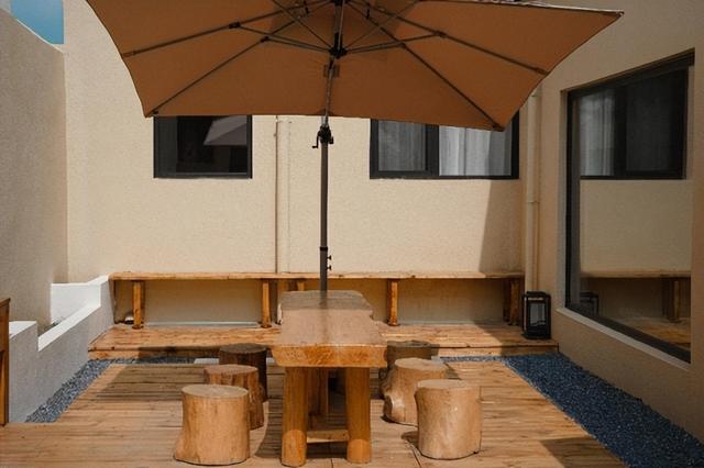 栖居华阴三万多酒店：在侘寂宋式美学中藏暖