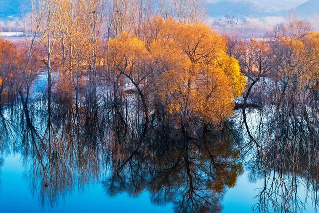 燕谷犹在，秋意正浓：李白诗里的舞彩浅山什么样？